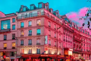 Отель «Contact Hôtel Alizé Montmartre», Париж