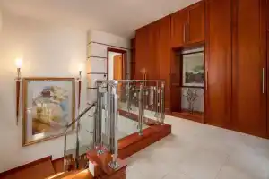 Casa di Vasia, Геннади