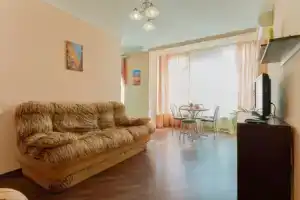 Home-Hotel Gonchara 47-49, Киев