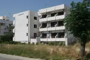 Andavis Hotel, Кардамена