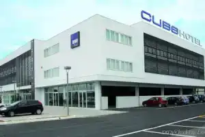 Hotel «Cube», Равенна