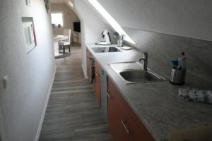 Ferienwohnung Steltenpohl - Whg 5 - Unner de Dack, Хайлигенхафен