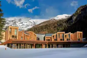 campZero Active Luxury Resort, Шамполюк