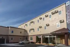 Hotel Sato, Титосе