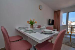 Luxury apartment Makarska 2min from beach, Макарска