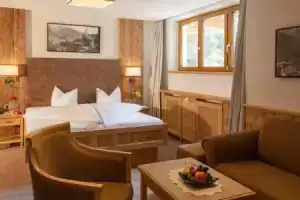 Huber Hotel Tramserhof, Ландек