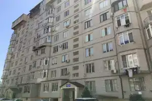 Апартаменты на улице Хизроева, Каспийск