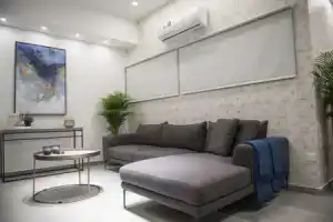 96 Nic2 - Stay Urban Skin Suite, Никосия