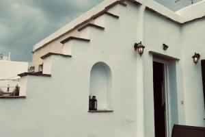 Tinos 4 Person House in Heart of Tinos Island, Тинос