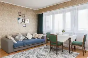 Moment House (Момент Хаус) бульвар Славянский 3, Москва