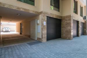FM Luxury 1-BDR Apartment - City Sense, Пловдив