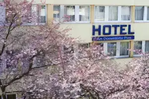 Hotel «Am Düsseldorfer Platz», Ратинген