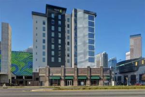 Home2 Suites By Hilton Charlotte Uptown, Nc, Шарлотт