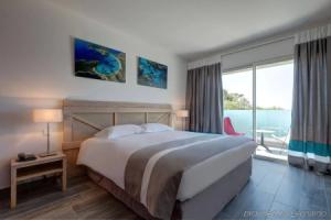 Hotel «Carre Noir», Порто-векшио