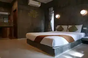 Le Pes Villas, Ханом