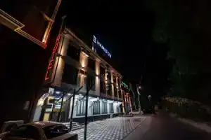 Hamilton, Ташкент
