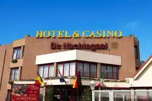 Hotel «Restaurant & Casino De Nachtegaal», Лиссе
