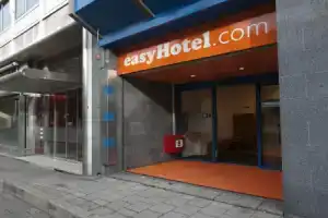 easyHotel Rotterdam City Centre, Роттердам
