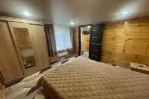 Апартаменты на Вахтинской 70В, Кызыл-Озёк