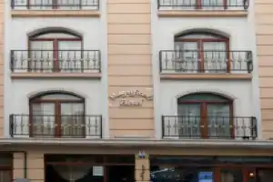 Magnificent Hotel, Стамбул