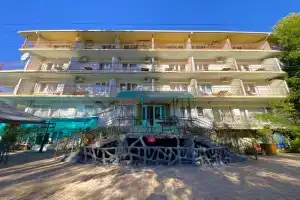 Нижняя Хобза - Гостиницы