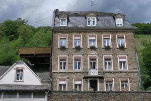 Ferienwohnung Heuser, Трабен-Трарбах