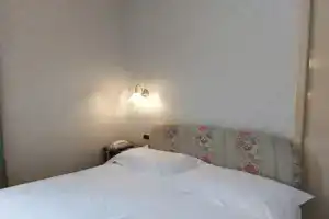 Phi Hotel Canalgrande, Модена