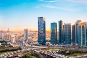 Отель «Taj Jumeirah Lakes Towers», Дубай