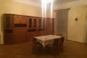 Tamar Mepe Str. #35, Кутаиси