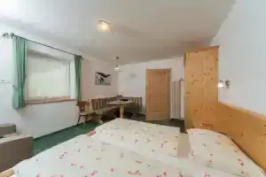 Apartments Wolly, Санта-Кристина-Вальгардена