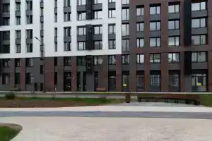 Санди на проспекте Лихачева 20, Москва