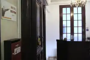 Lenin Hostel, Барселона