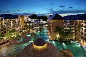 Novotel Phuket Vintage Park Resort - Sha Plus, Патонг