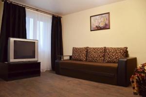 Appartamenty na Aleksadra Polja 115, Днепропетровск