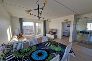 62m2 10th floor modern apartment with sauna and view, Тампере