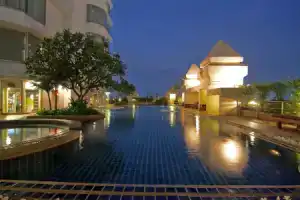 Duangtawan Hotel Chiang Mai -Sha Extra Plus, Чианг Май