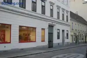 Мини-отель «Pension Walzerstadt», Вена
