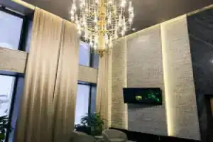 Дизайнерская квартира на 56 этаже, Москва