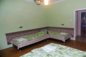 Hőforrás Apartman, Хайдусобосло