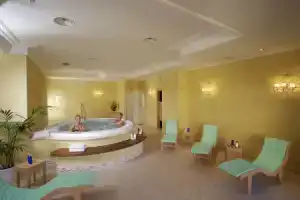 Due Lune Resort Golf & Spa, Сан-Теодоро