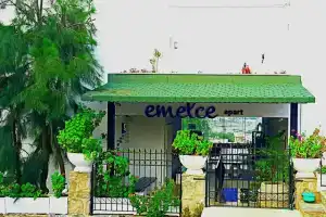 Emelce Apart, Мугла