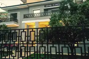 Hotel «Antigone», Тирана