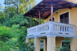 Elegant Lovran Apartment With Garden, Ловран