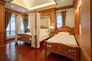 Rich Garden House Hotel, Чианг Май