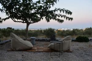 Olive Villa fully renovated house, Камари