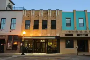 The Thomas Hotel, Тайлер