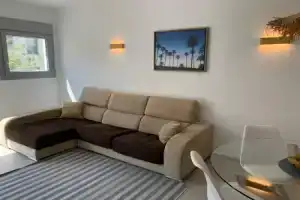 Apartamento Amalia Delux en Torrevieja, Торревьеха