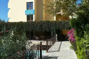 DorİDaŞ Hotel, Кушадасы