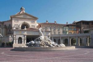 Tokyo DisneySea Hotel MiraCosta , Кавасаки