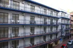 Pensión La Orozca Benidorm, Бенидорм